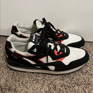Men’s Diadora Sneakers
